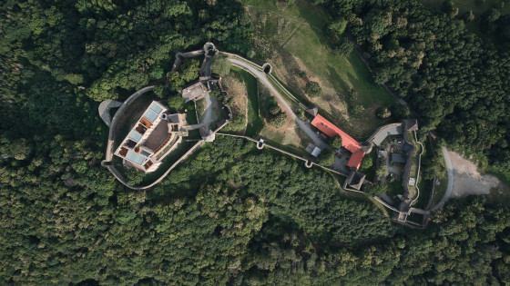 hrad Helfštýn z dronu